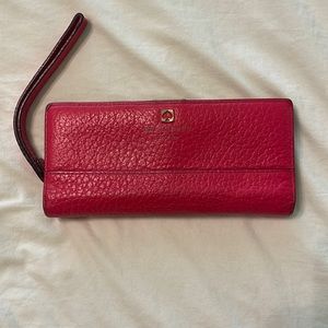 Kate Spade wristlet hot pink… strap attached